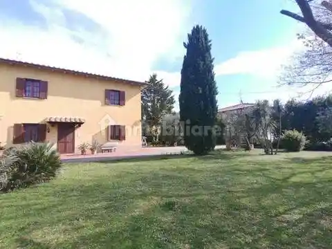 Villa in vendita a Quarrata