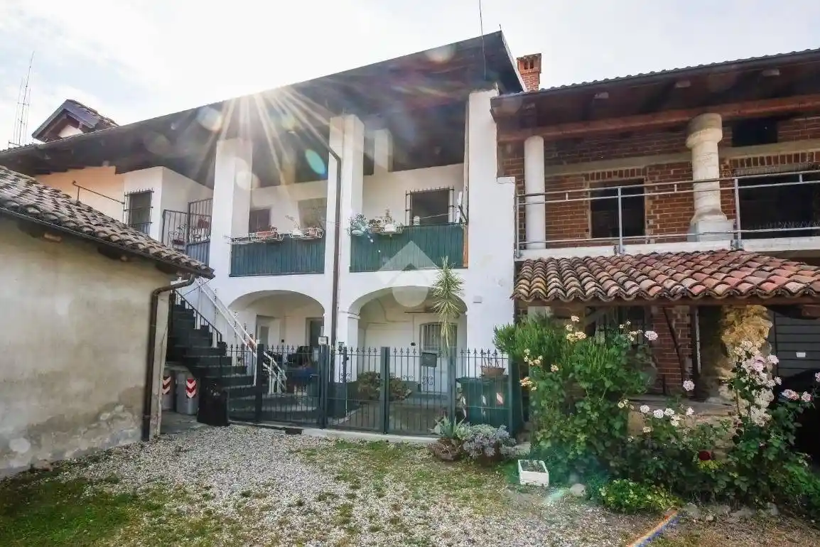 Casa indipendente in vendita a Giaveno