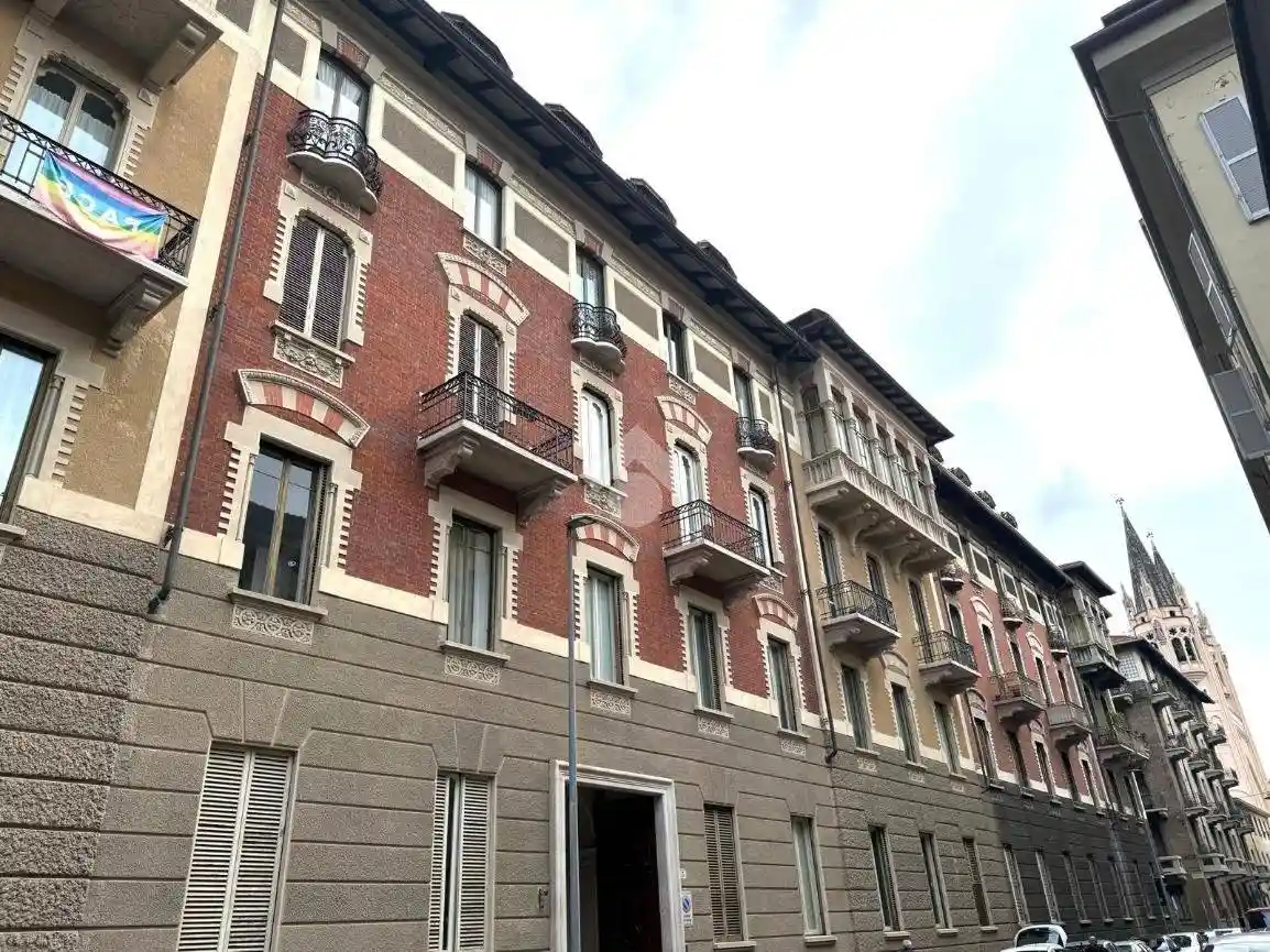 Appartamento in vendita a Torino