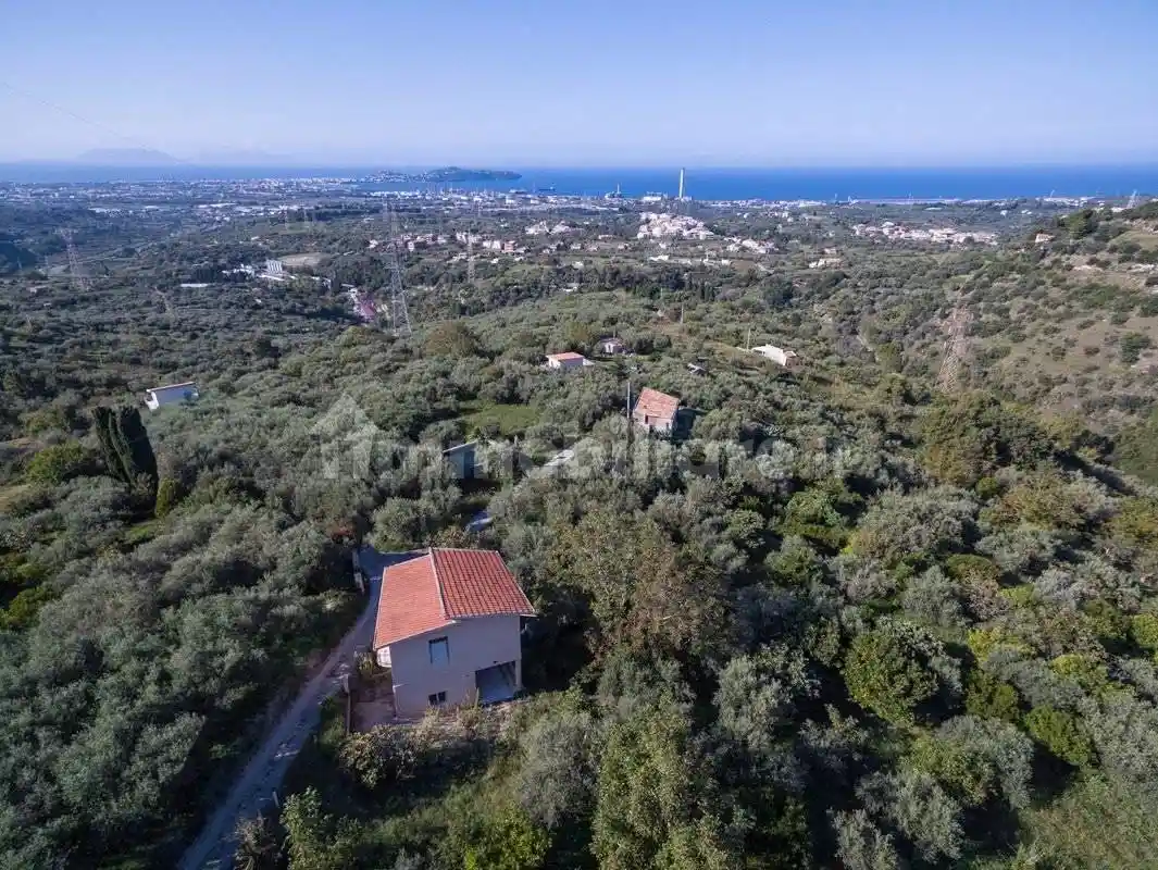 Villa in vendita a Santa Lucia del Mela