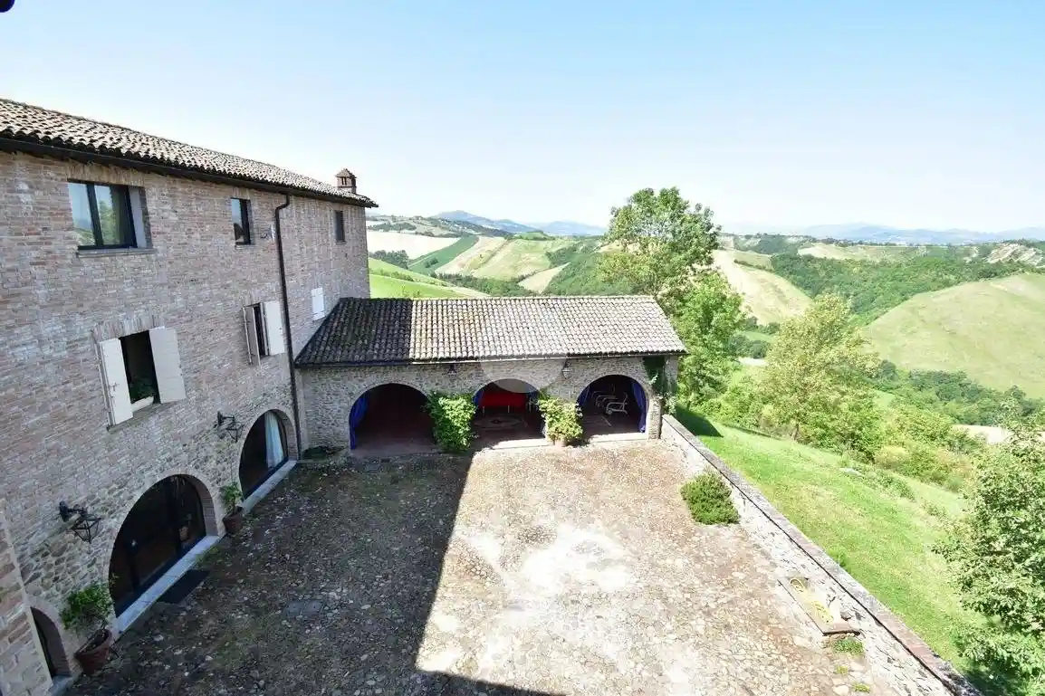 Rustico - Casale in vendita a Sala Baganza