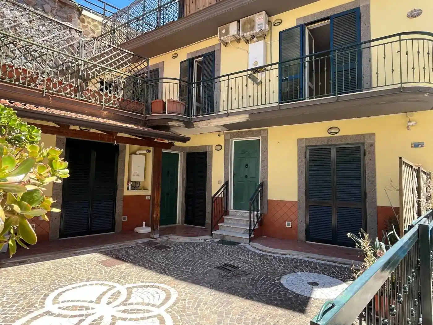Appartamento in affitto a Pozzuoli