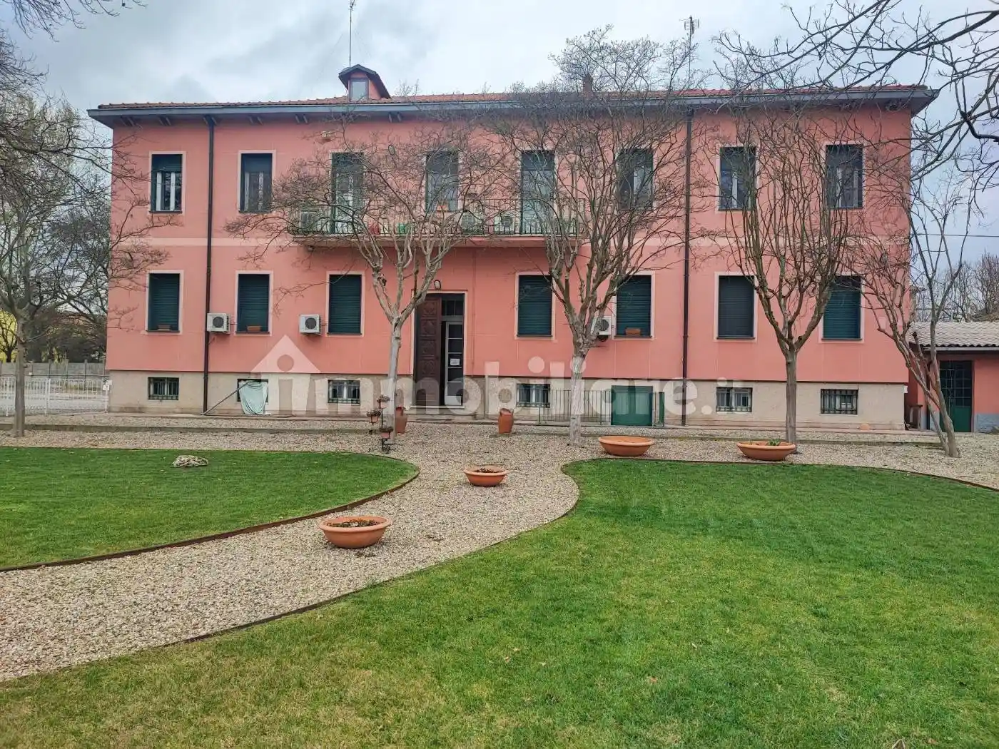 Appartamento in vendita a Pavia
