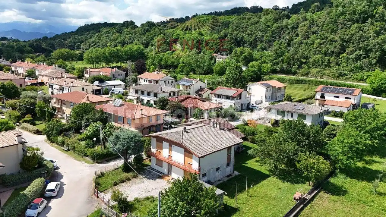 Villa in vendita a Montebelluna