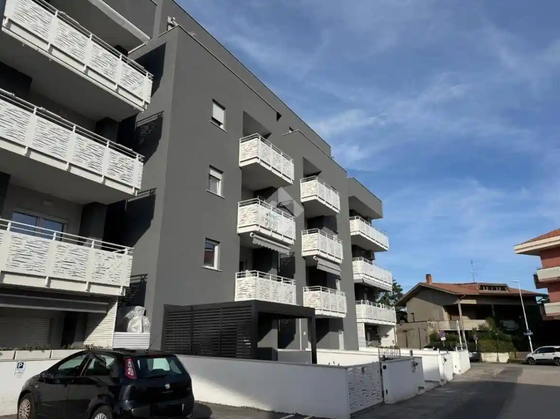 Appartamento in vendita a Alba Adriatica