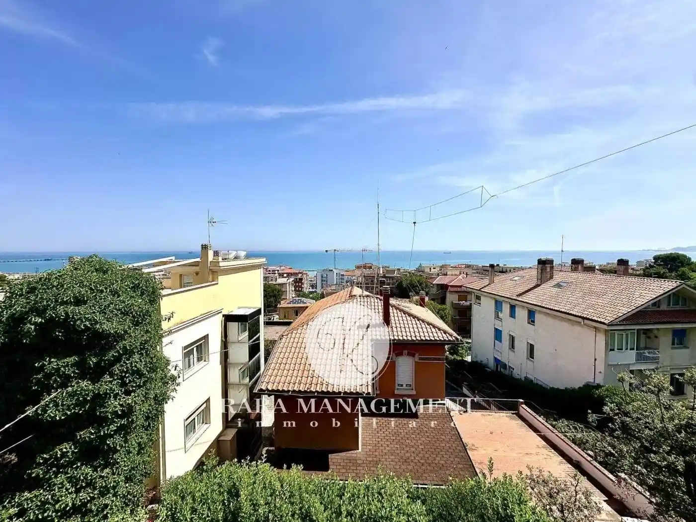 Appartamento in affitto a Falconara Marittima