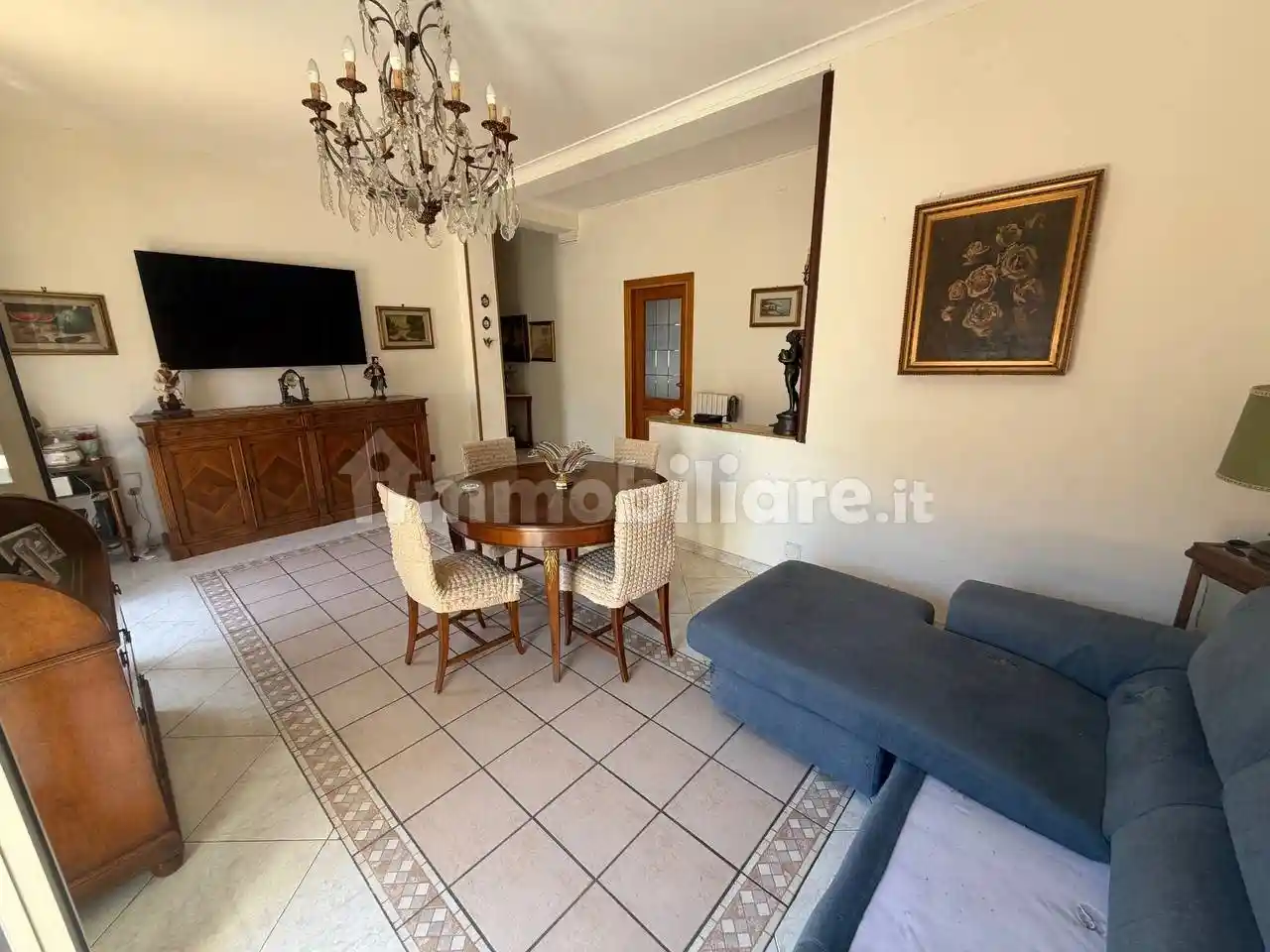 Appartamento in vendita a Napoli