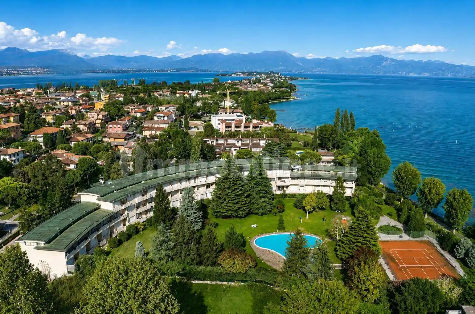 Appartamento in vendita a Sirmione