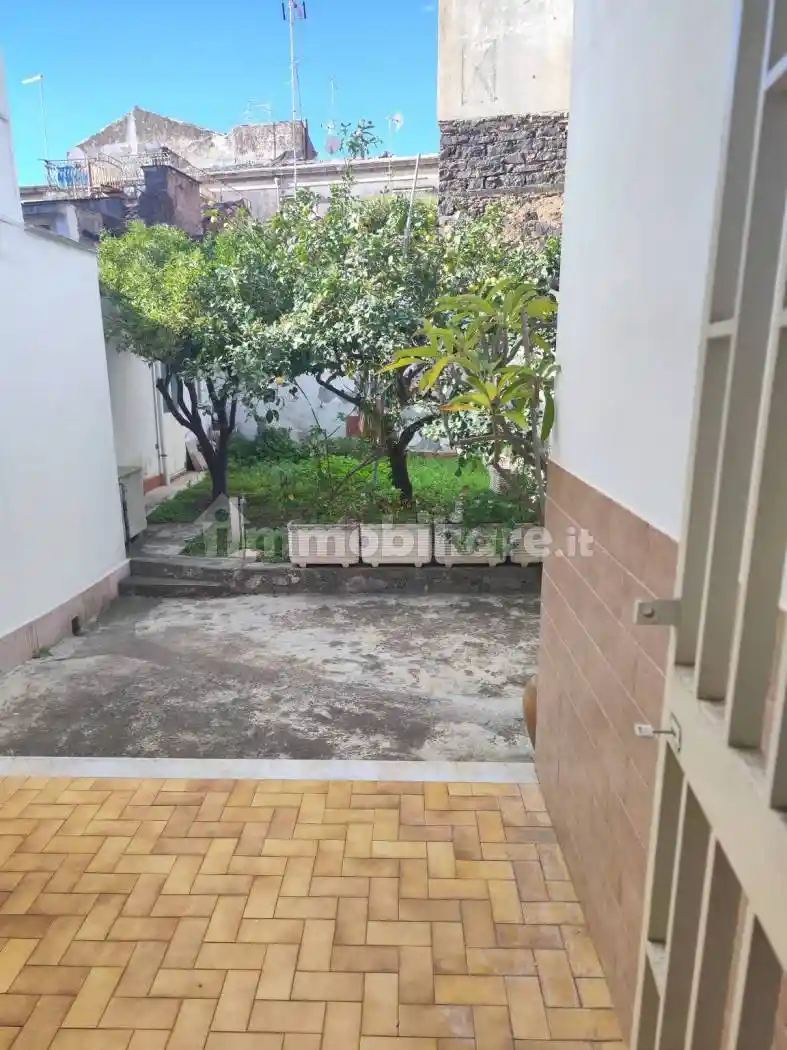 Villa in vendita a Catania