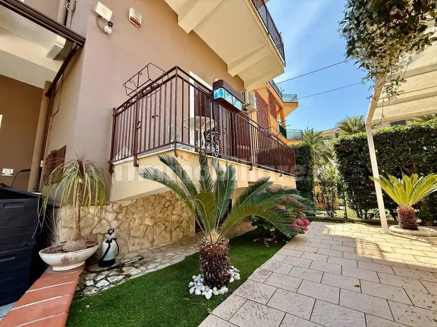 Palazzo - Edificio - foto 2
