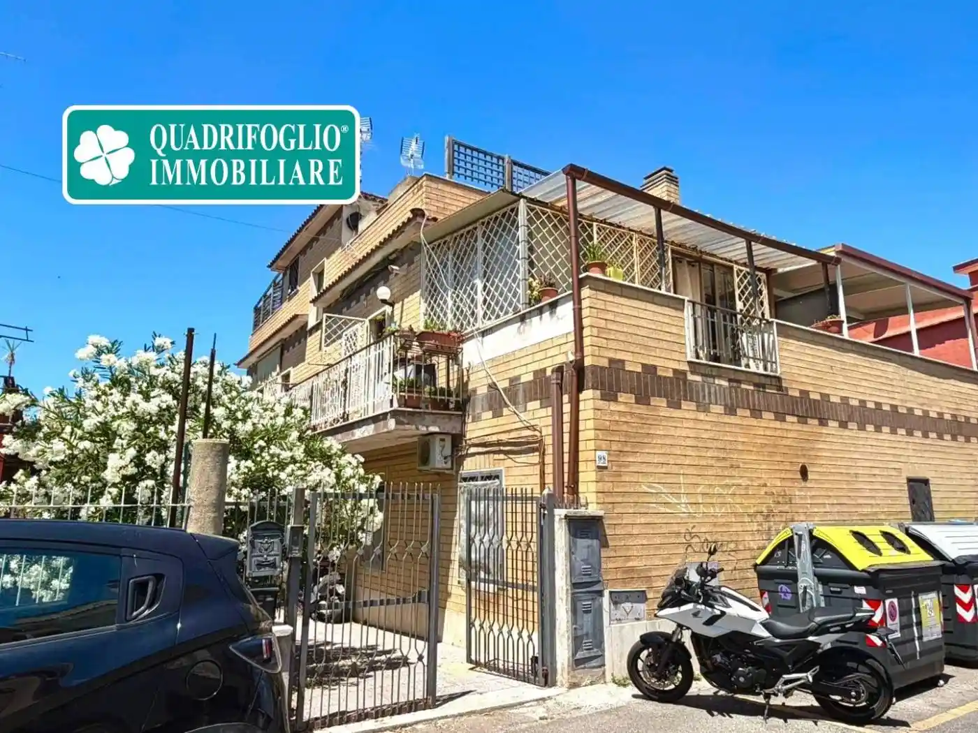 Palazzo - Edificio in vendita a Roma