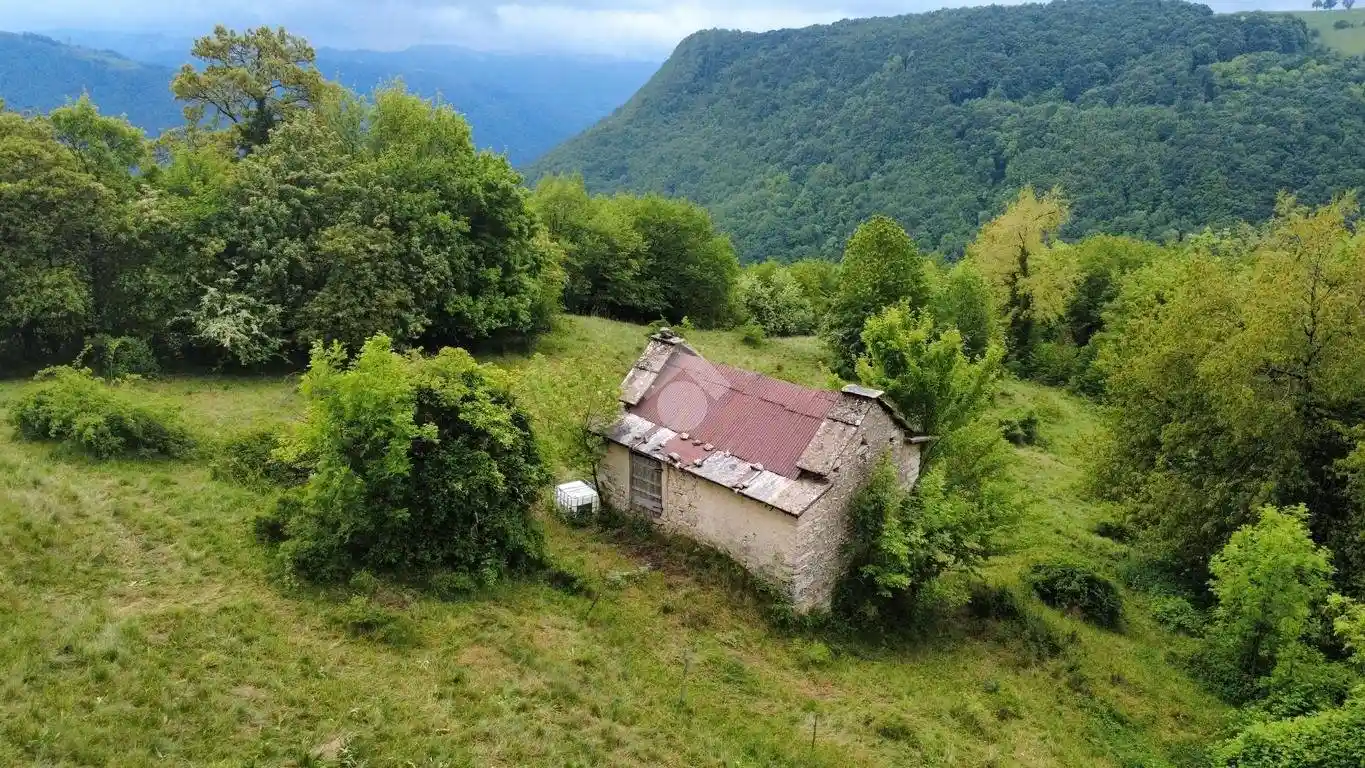 Rustico - Casale in vendita a Velo Veronese