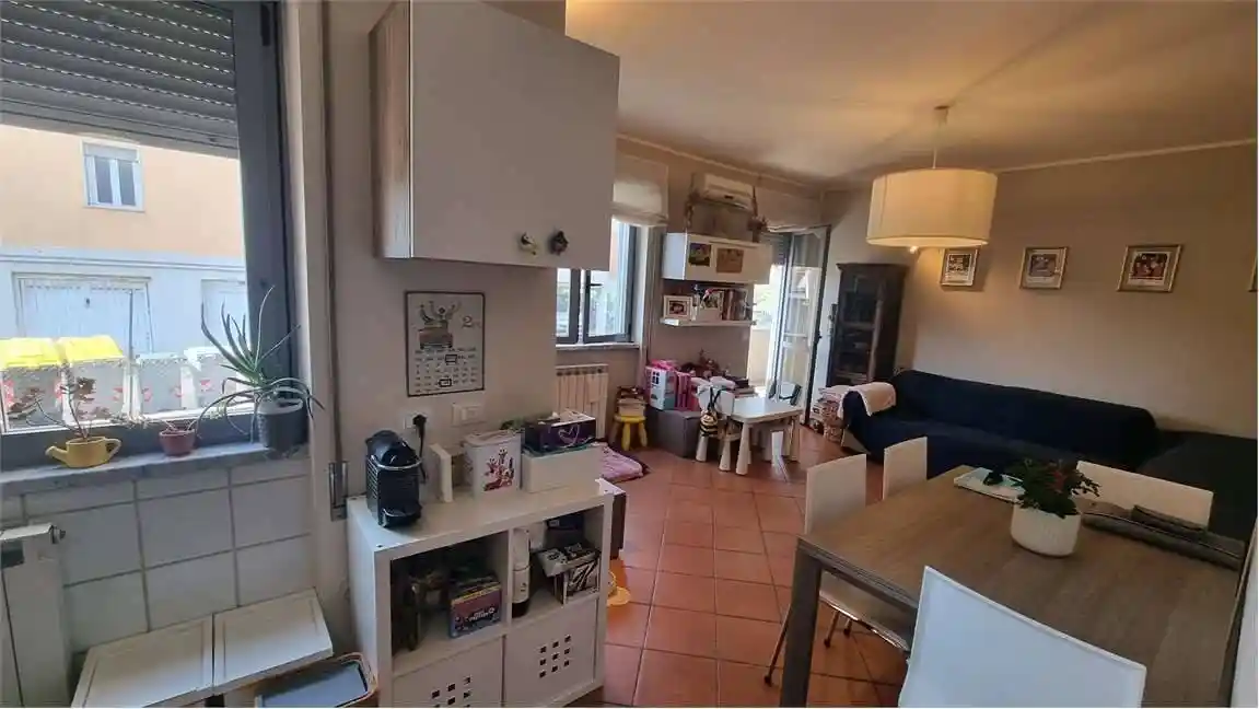 Appartamento in vendita a Sarzana