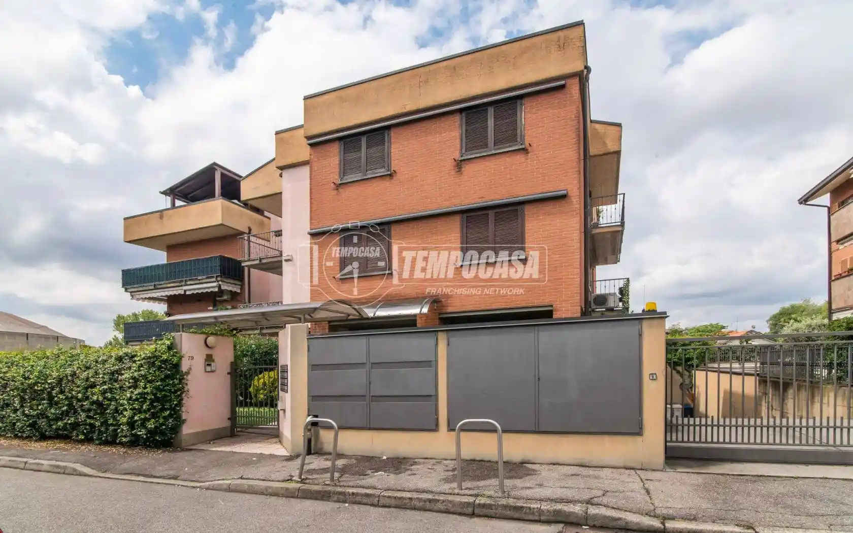 Appartamento in vendita a Desio