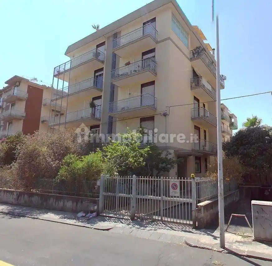 Appartamento in affitto a Catania