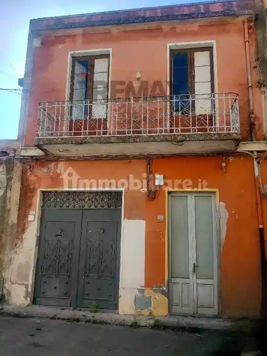 Casa indipendente in vendita a Calatabiano