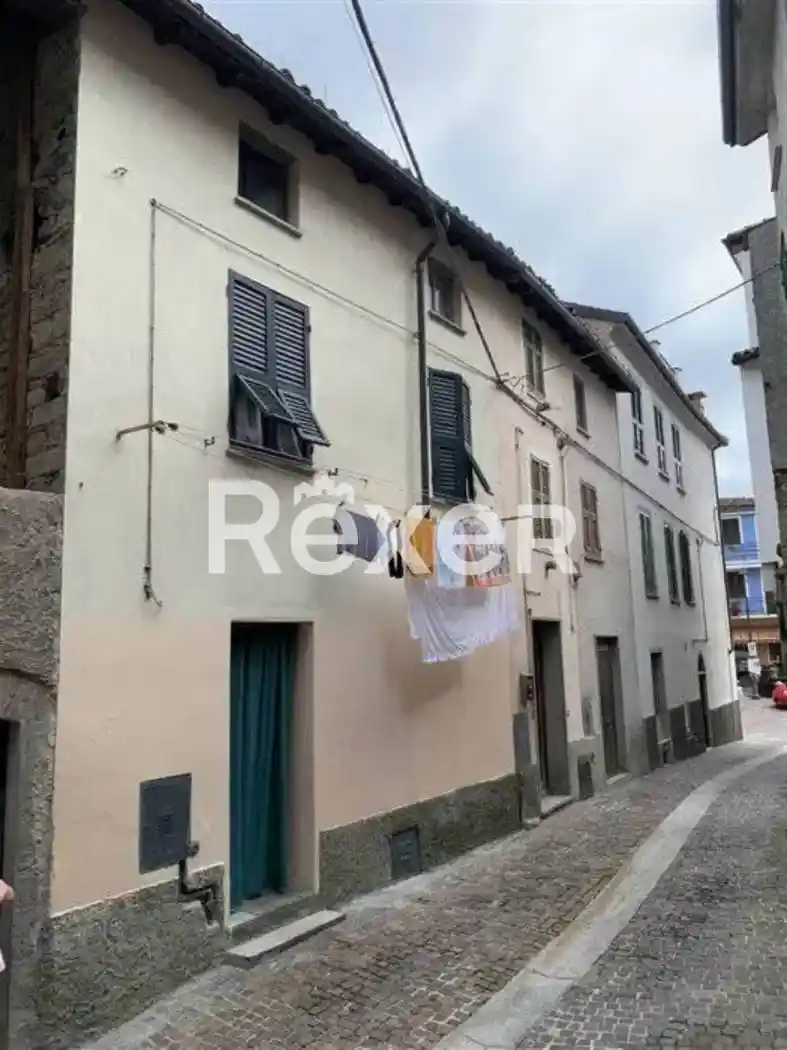 Casa indipendente in vendita a Mornese