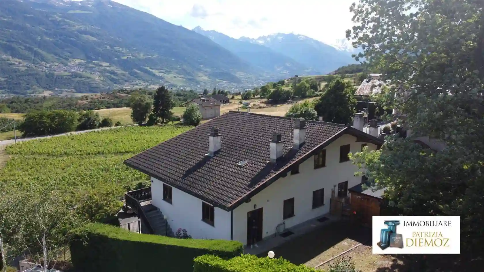 Villa - foto 2