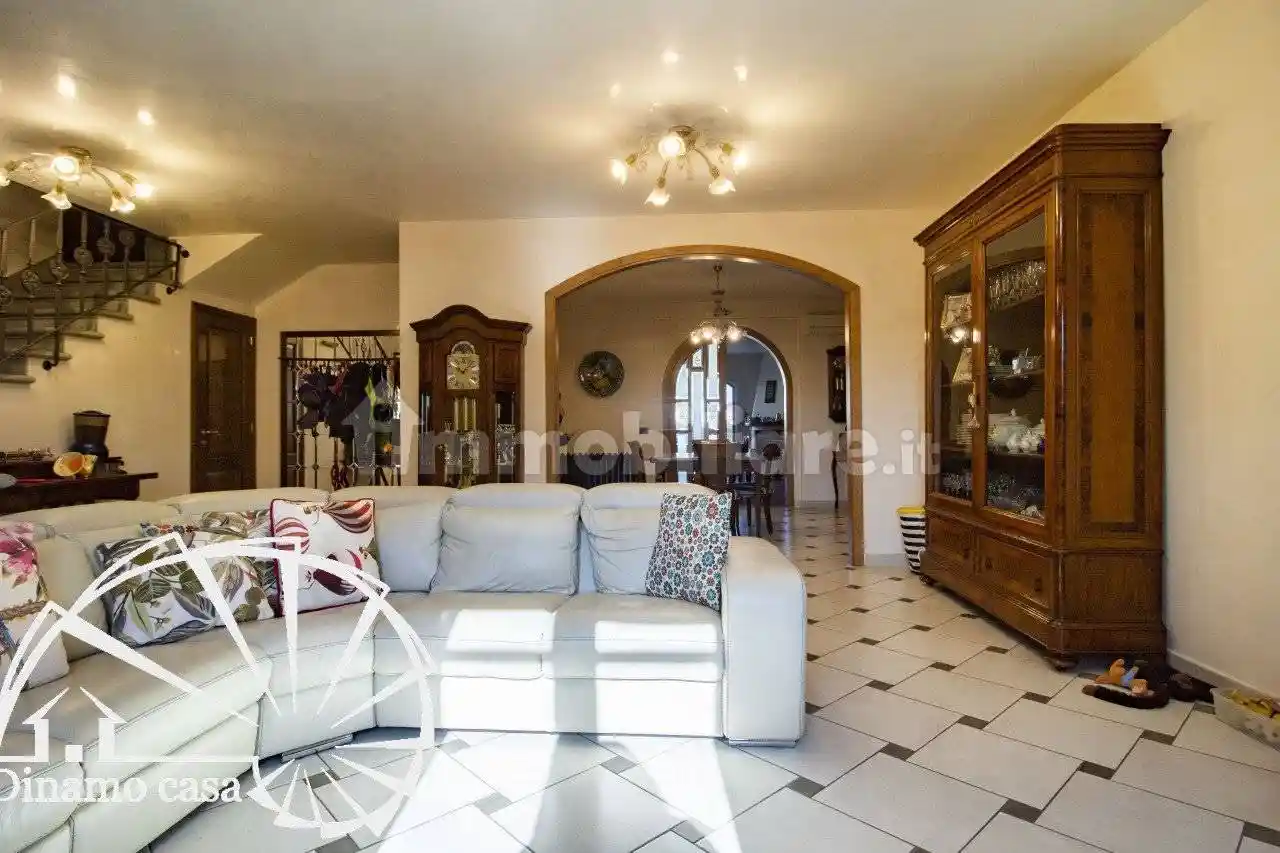 Casa indipendente in vendita a Poggio a Caiano