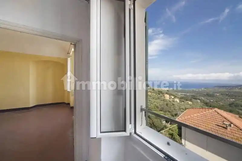 Appartamento in vendita a Diano Marina