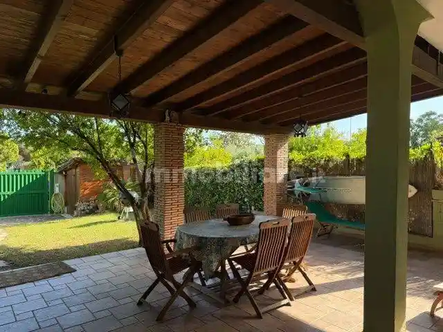 Villa in affitto a Ladispoli
