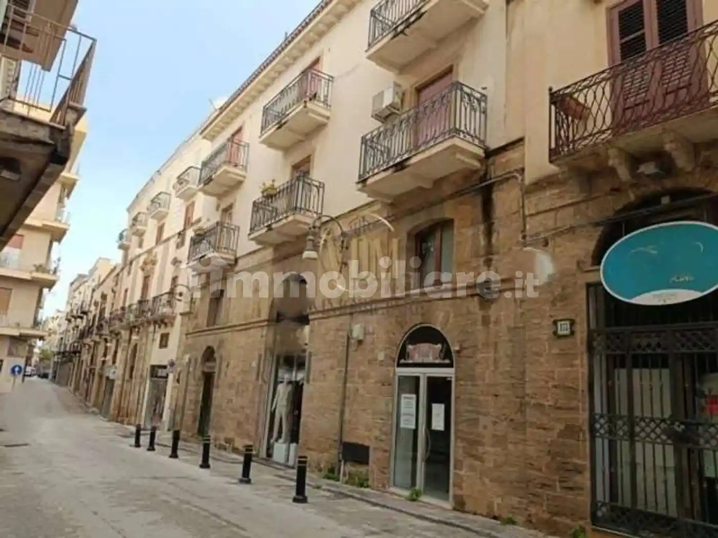 Palazzo - Edificio in vendita a Sciacca