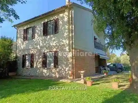 Rustico - Casale in vendita a Grosseto