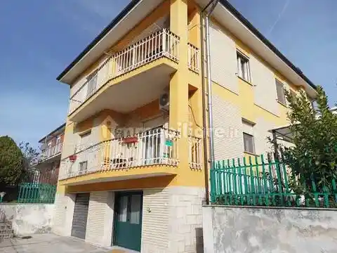 Villa in vendita a Popoli