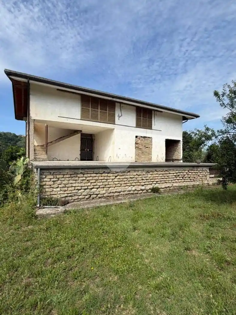 Villa in vendita a Paliano