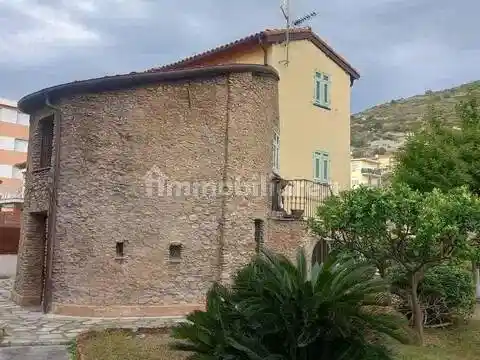 Villa in vendita a Ventimiglia