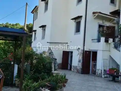 Villa in vendita a Camporosso