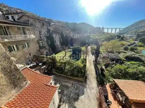 Appartamento in vendita a Vallecrosia