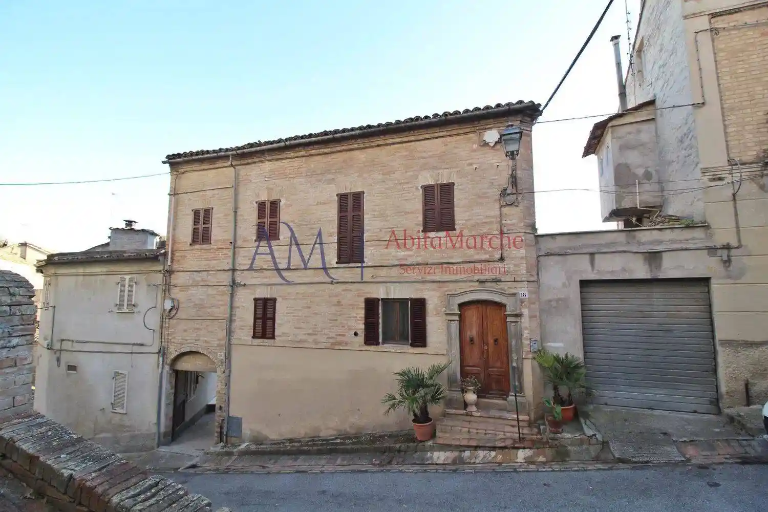 Villa in vendita a Monte Vidon Combatte