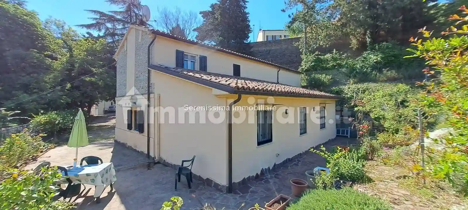 Villa - foto 2