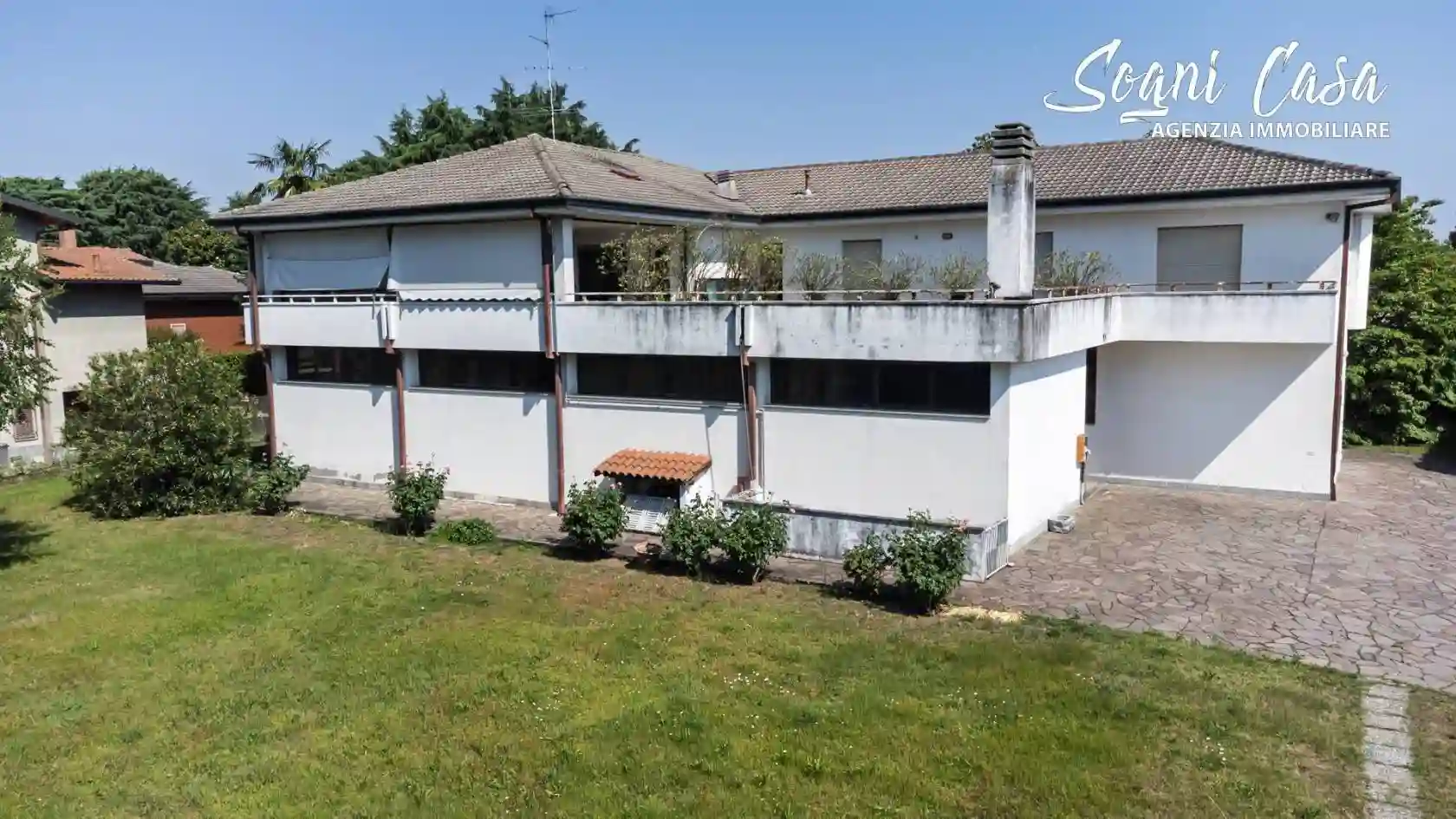 Villa - foto 2