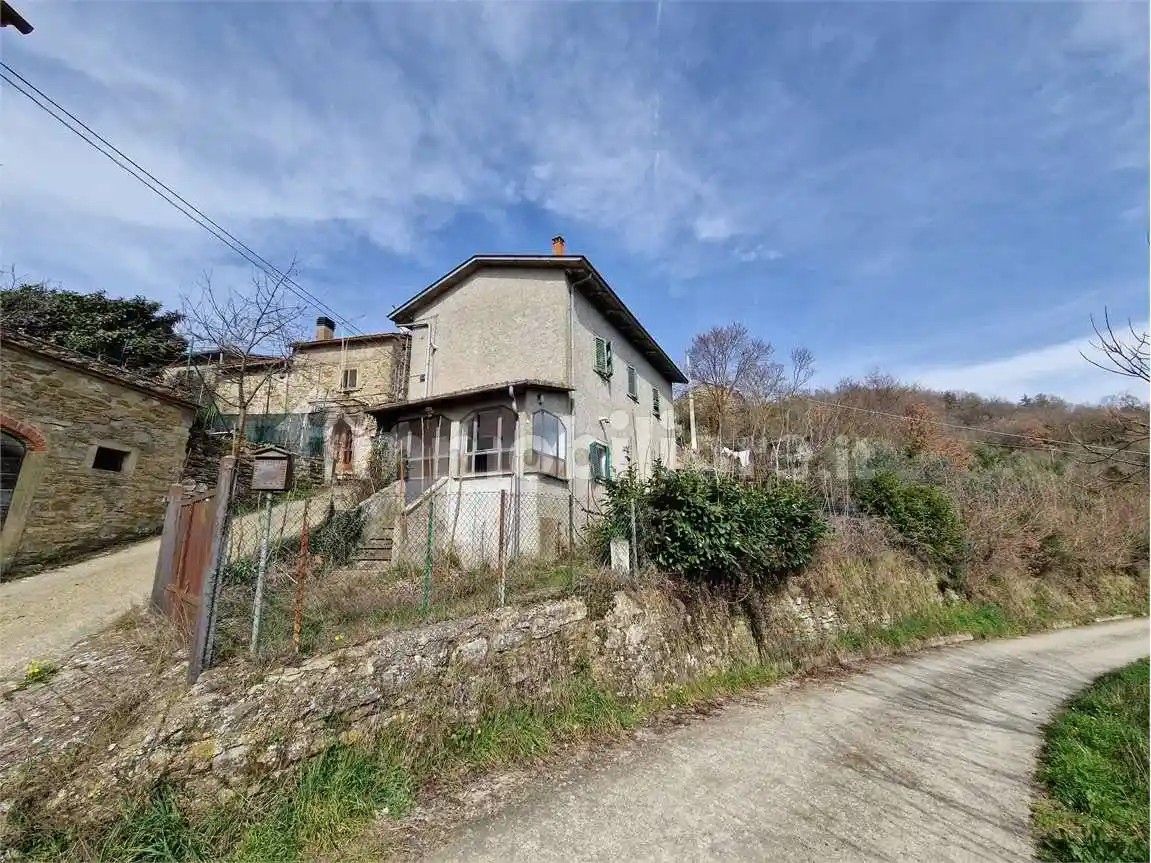 Casa indipendente in vendita a Capolona
