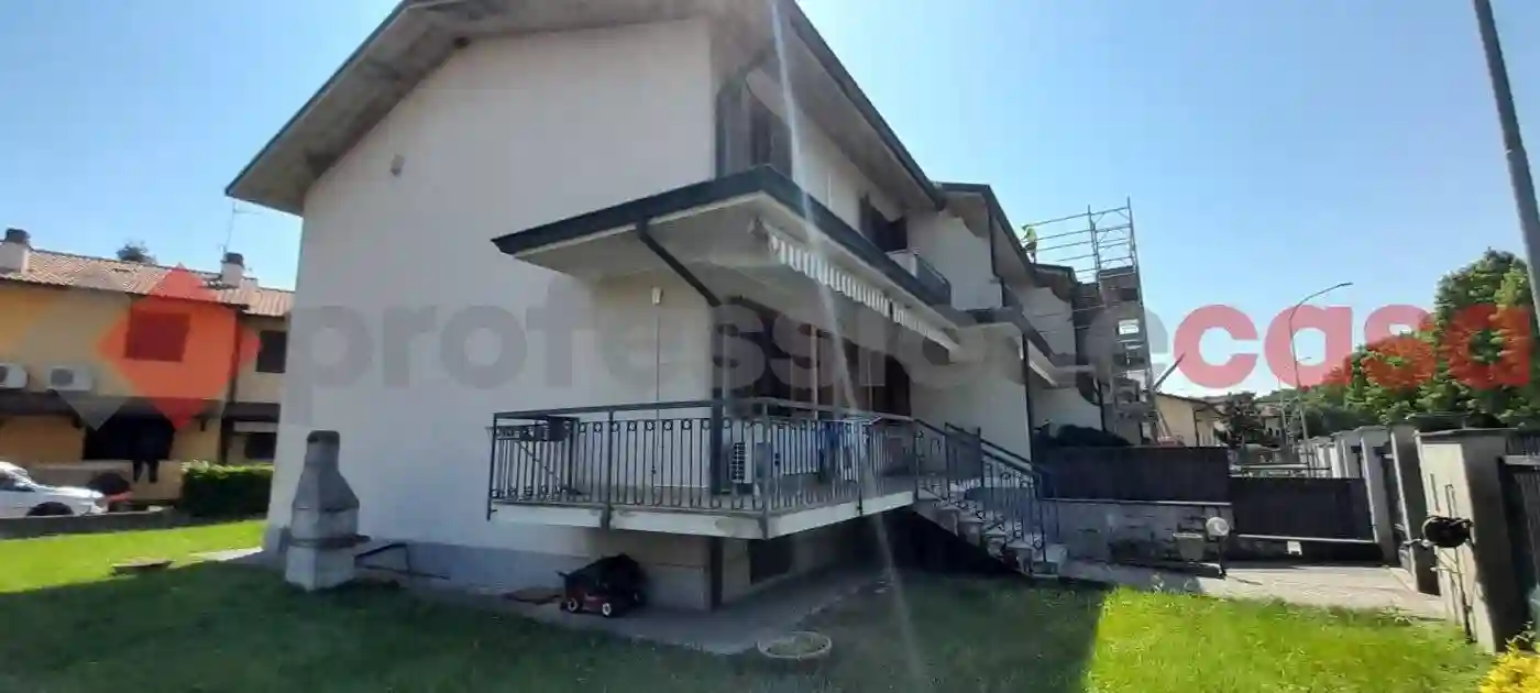 Villetta a schiera - foto 2