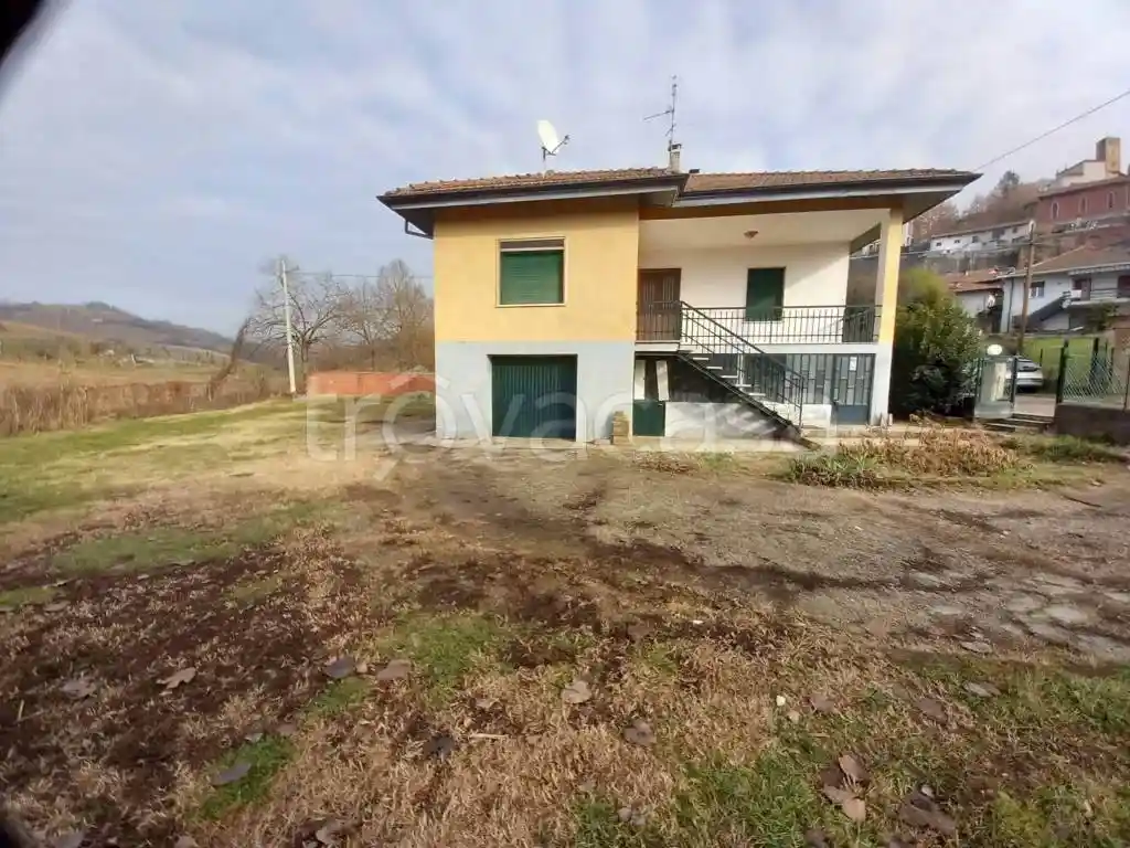 Villa in vendita a Castelnuovo Don Bosco