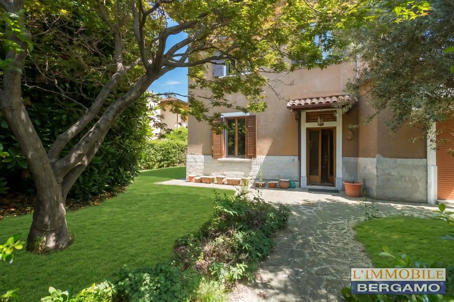 Villa in vendita a Bergamo