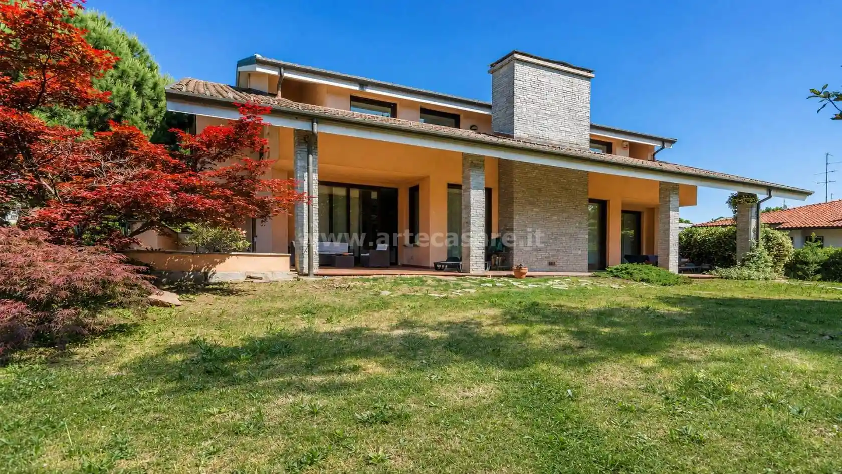 Villa in vendita a Busto Arsizio