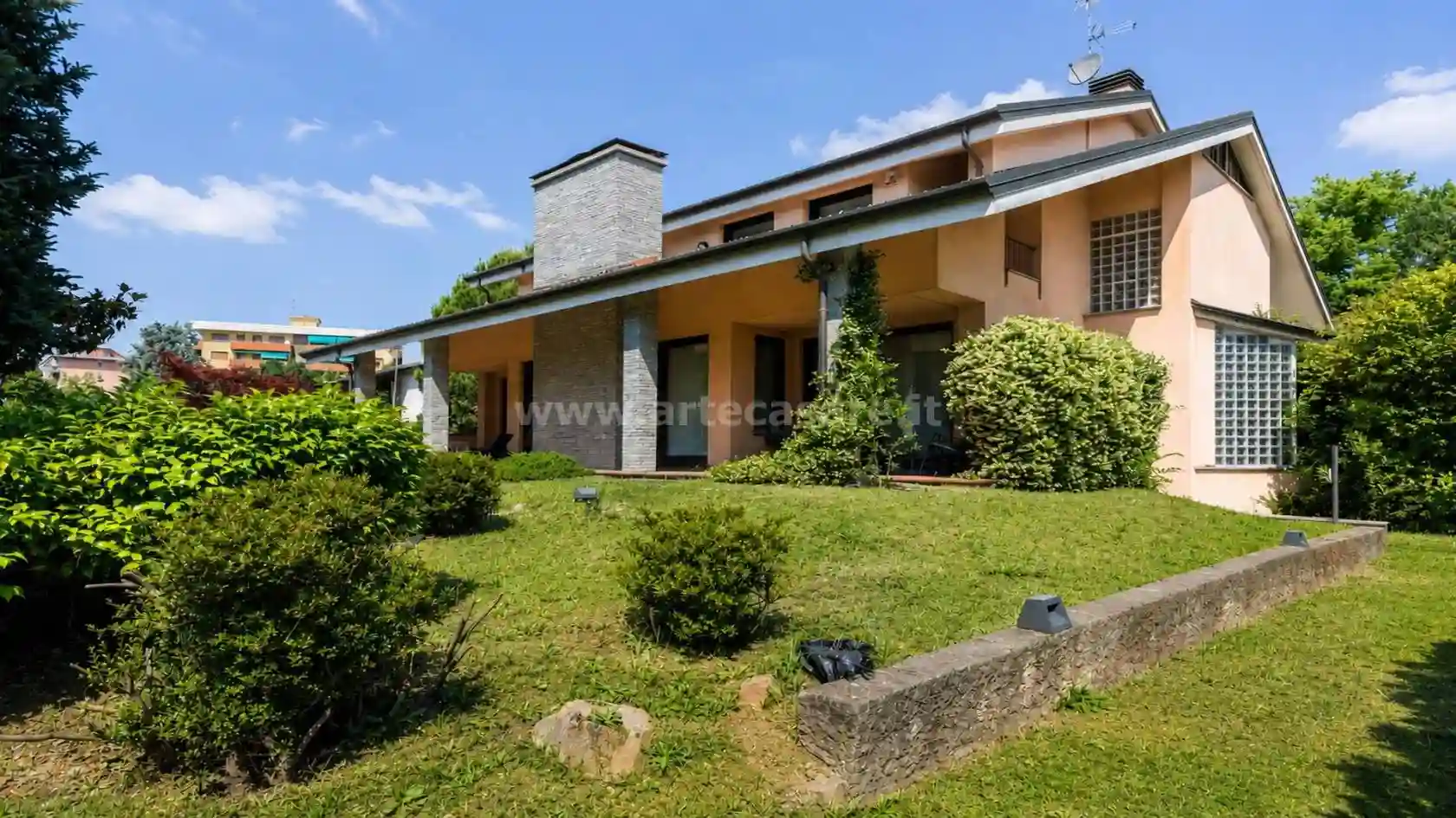 Villa - foto 2