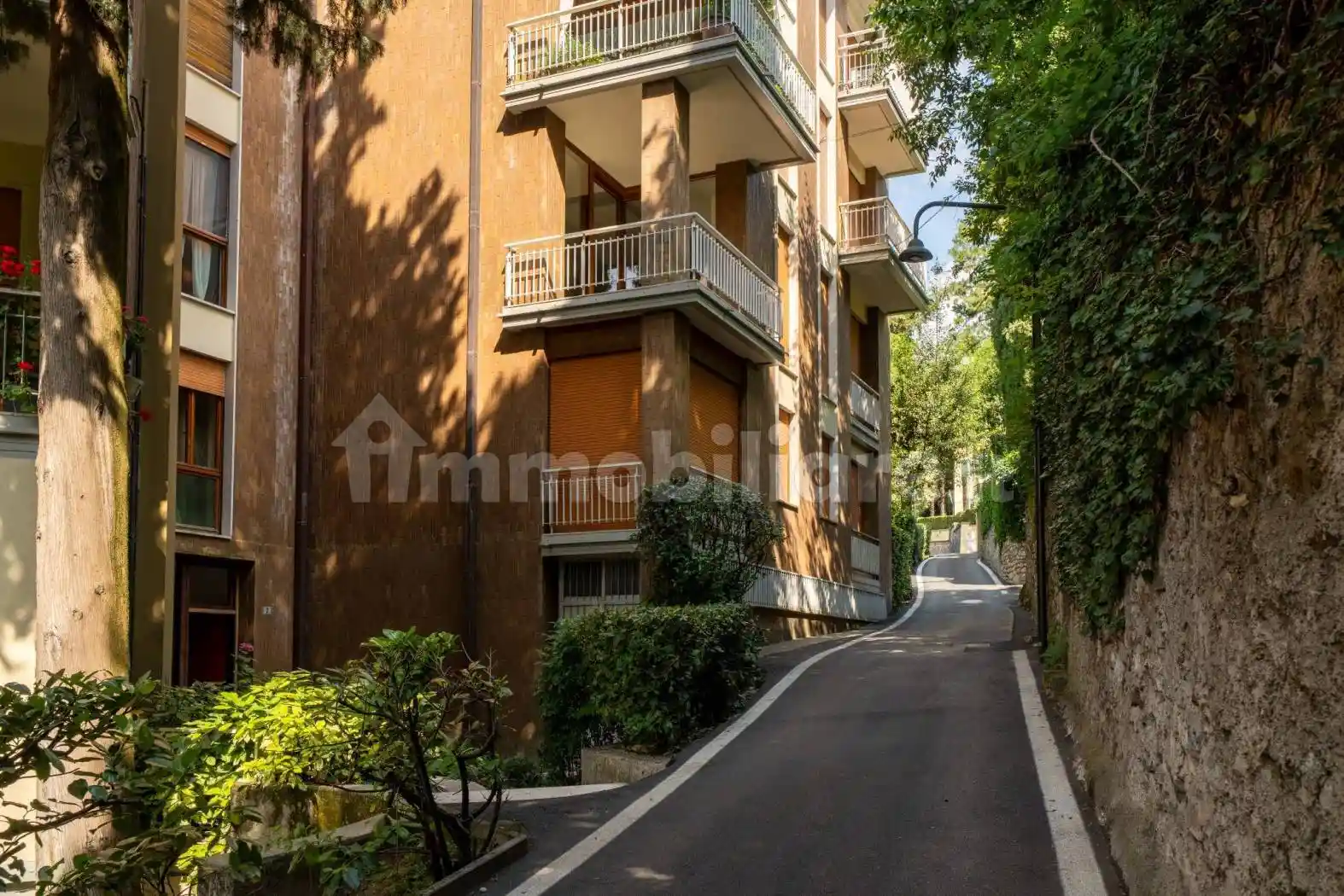 Appartamento in vendita a Gardone Riviera