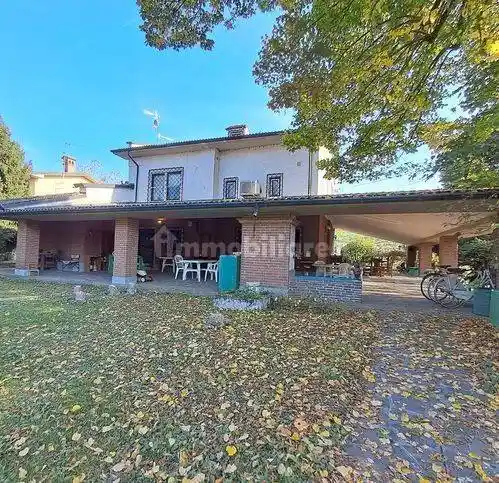 Rustico - Casale in vendita a Pieve Porto Morone