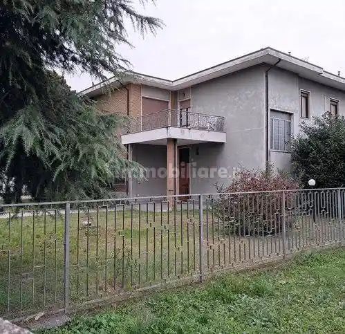 Appartamento in vendita a Stradella