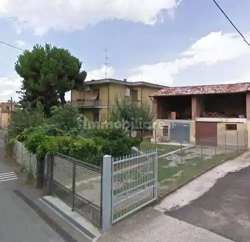 Villa in vendita a Bosnasco
