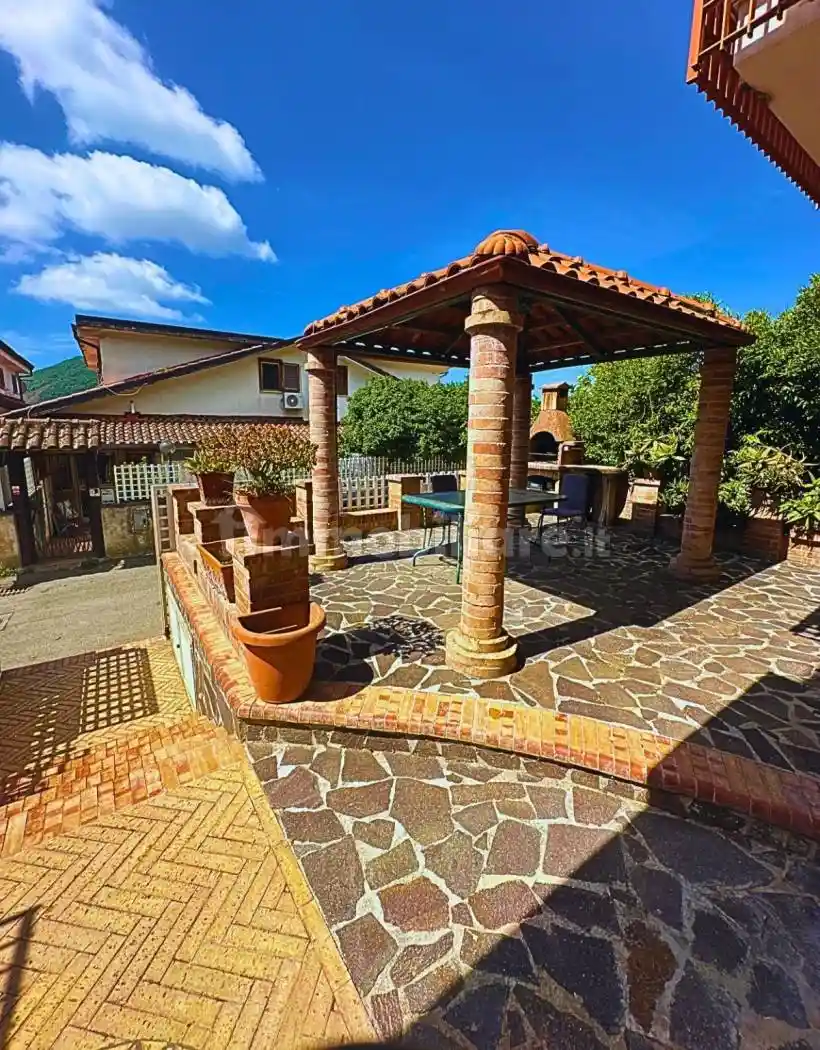 Villetta a schiera in vendita a San Mango Piemonte