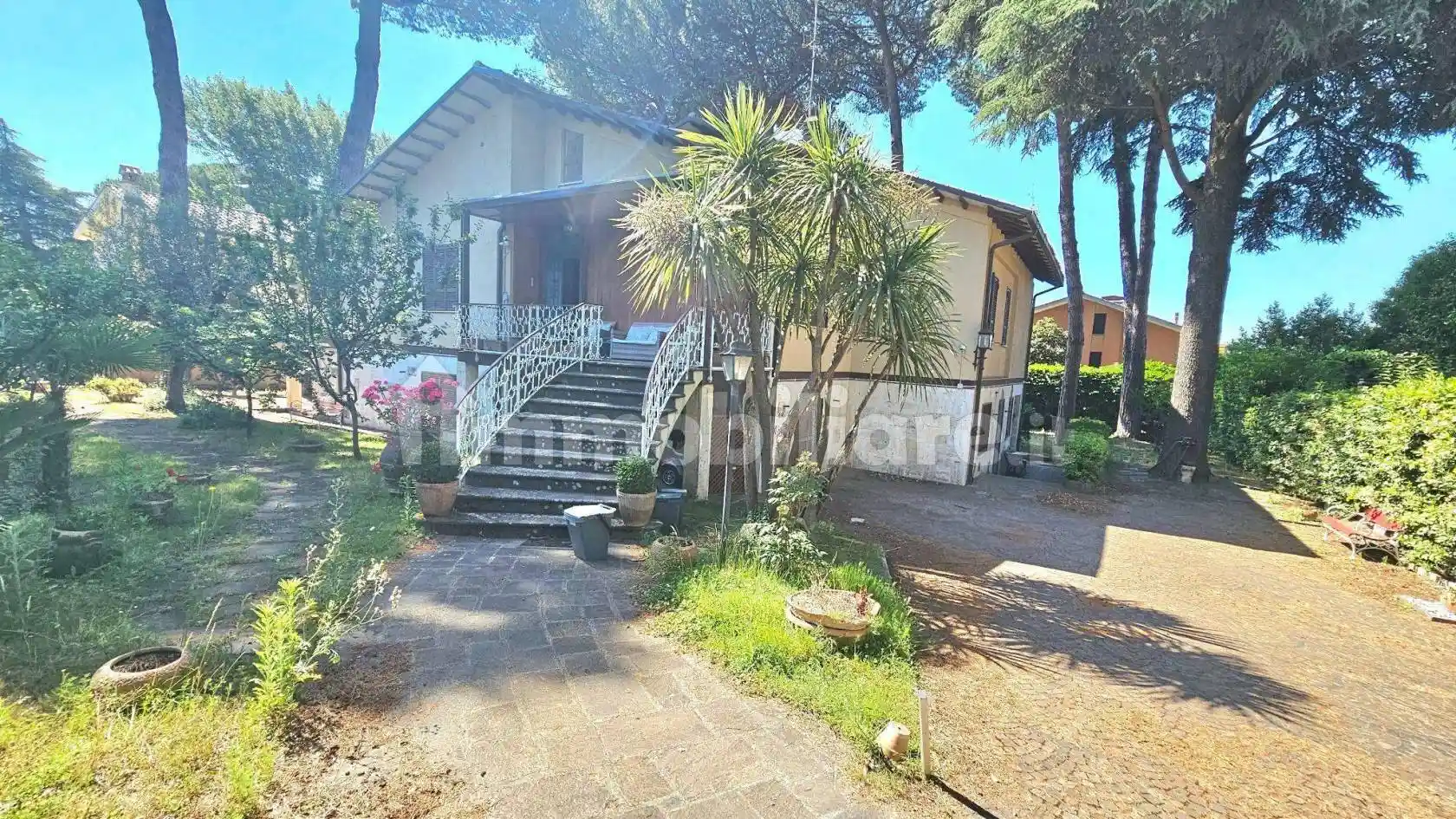 Villa in vendita a Grottaferrata
