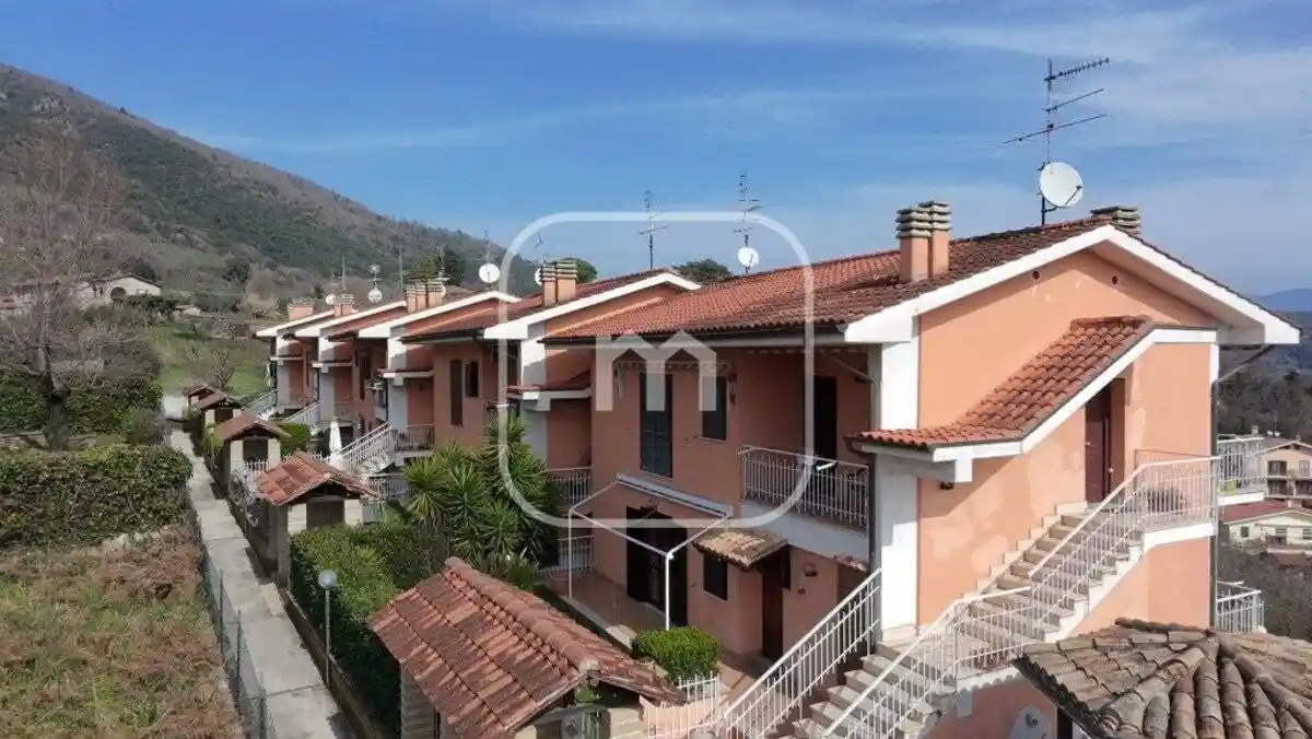 Villetta a schiera in vendita a Genazzano