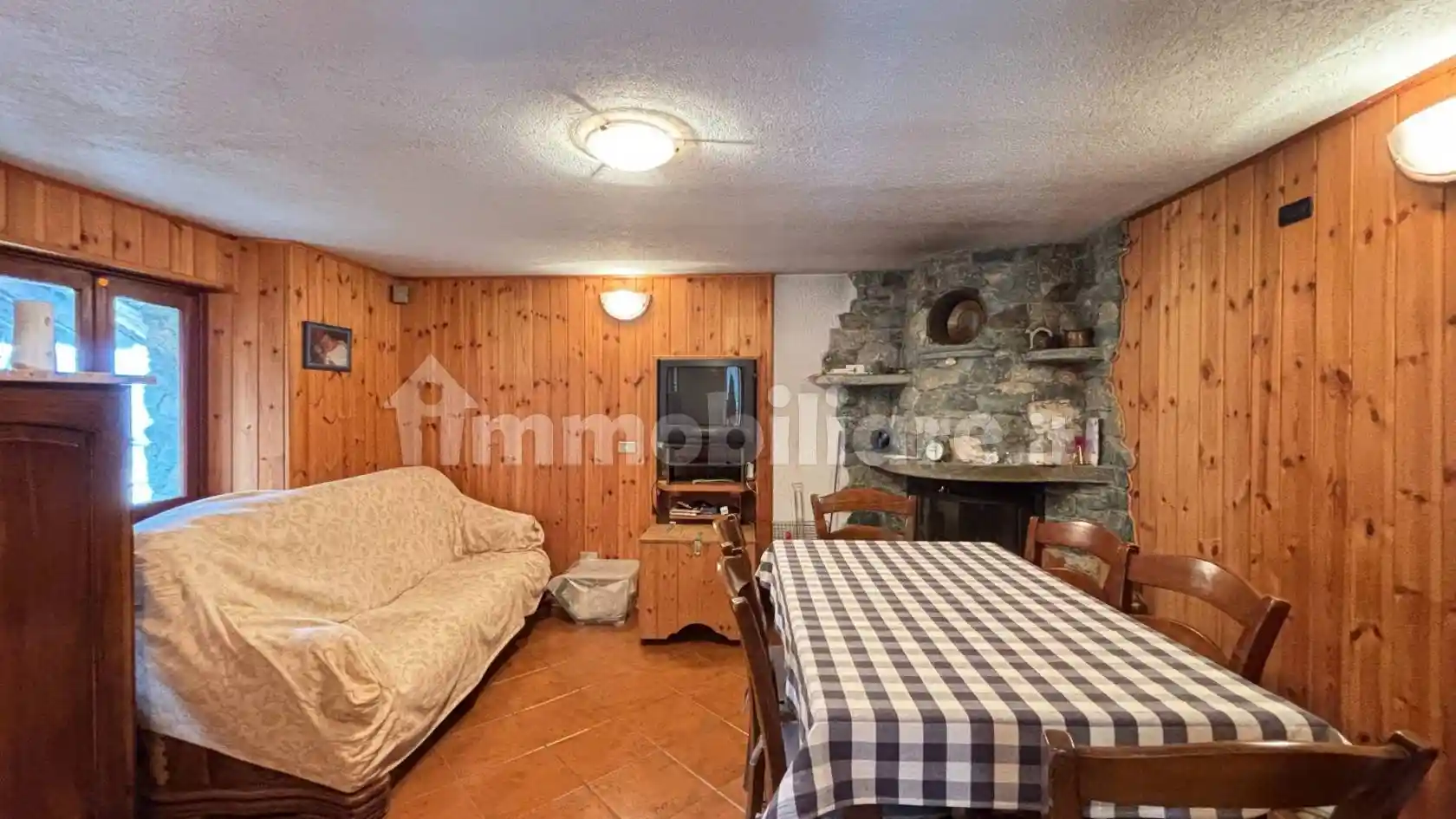 Casa indipendente in vendita a Saint-Denis