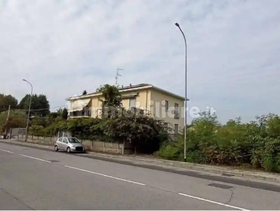 Appartamento in vendita a Lonate Pozzolo